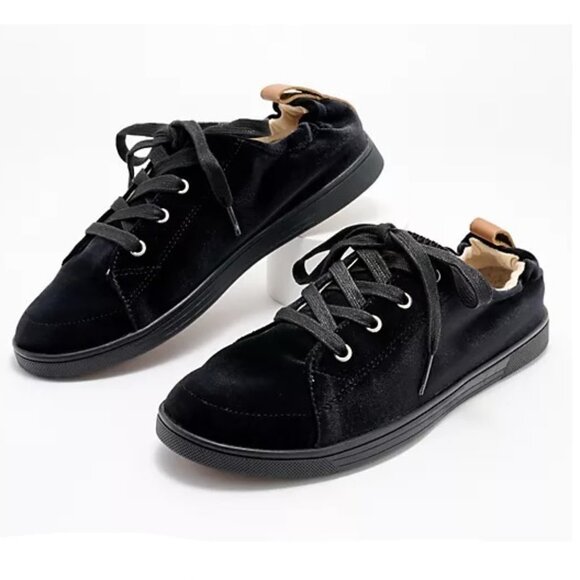 REVITALIGN Orthotic Santa Clara Betta Velvet Sneakers, Size 9 - Picture 1 of 6